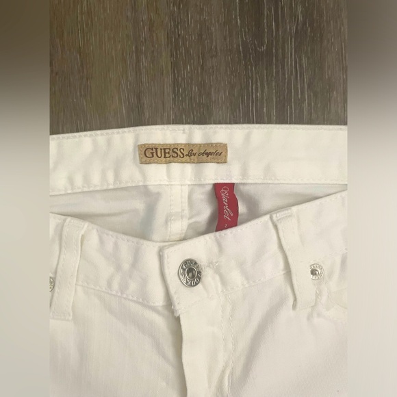 WHITE GUESS JEANS PERFECT CONDITION - Picture 2 of 4